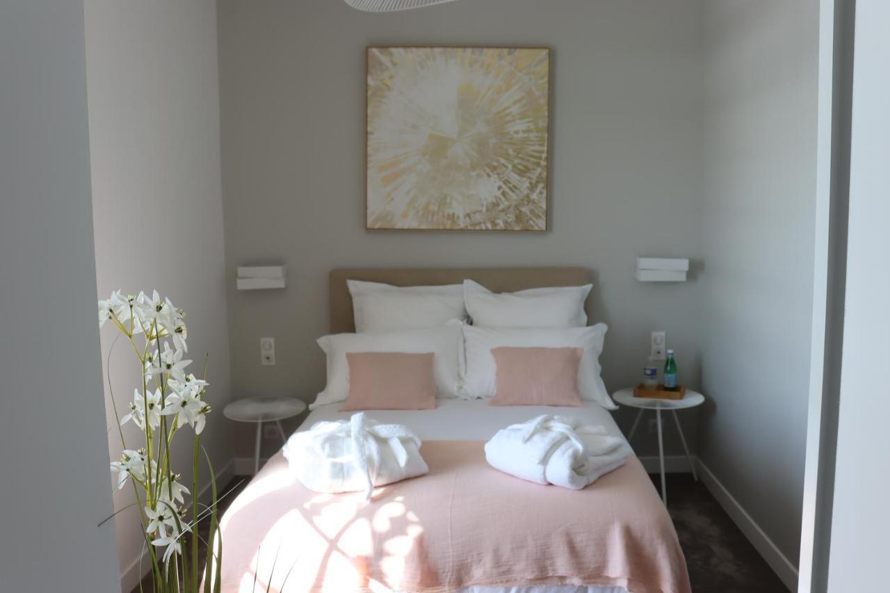 White House, Maison D'Hotes Villequier Bagian luar foto