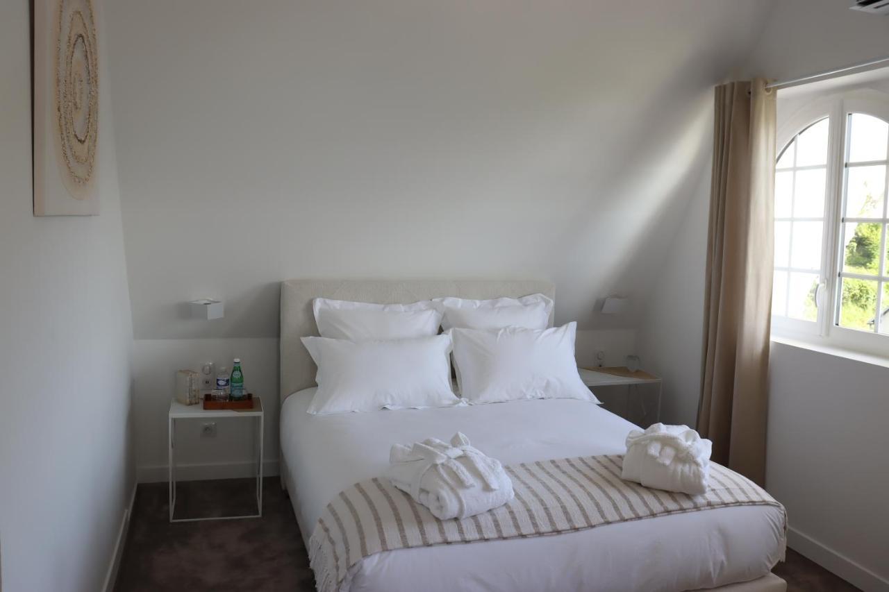 White House, Maison D'Hotes Villequier Bagian luar foto